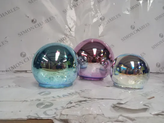 BUNDLEBERRY BY AMANDA HOLDEN SET OF 3 INFINITY SPHERES