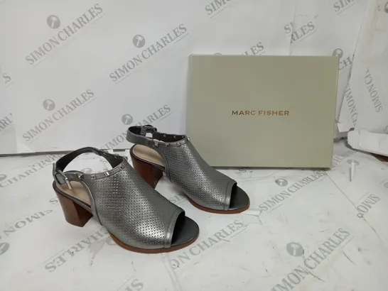 PAIR OF MARC FISHER METALLIC SANDALS UK SIZE 6