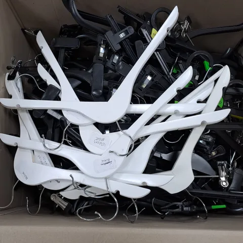 BOXED MULTI COLOURED HANGERS 