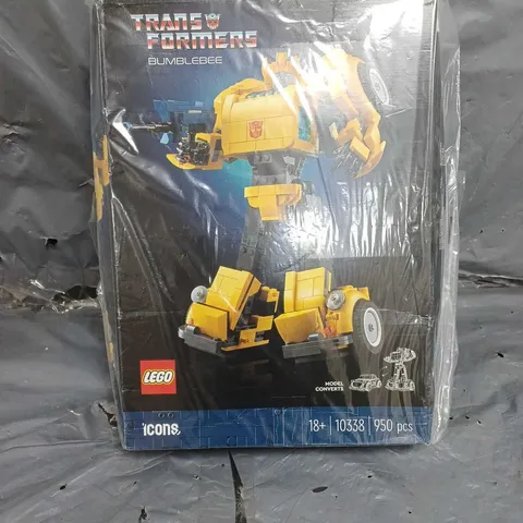 BOXED LEGO TRANSFORMERS BUMBLEBEE SET - 10338