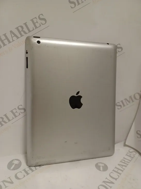 APPLE IPAD TABLET - MODEL UNSPECIFIED 