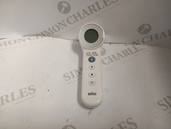 BRAUN NO TOUCH + TOUCH THERMOMETER BNT 400