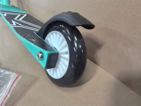 XOOTZ SHRED 2.0 STUNT SCOOTER