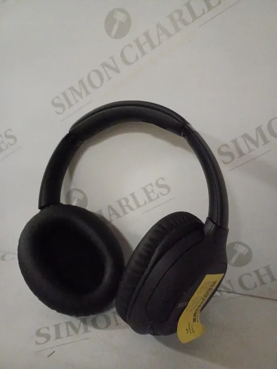 SONY NOISE CANCELLING HEADPONES