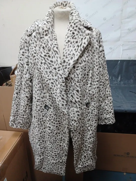 HELENE BERMAN LONDON FAUX FUR DOUBLE BREASTED COAT SNOW LEOPARD SIZE 8