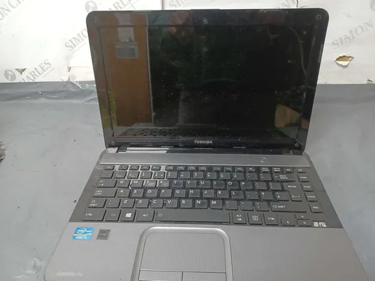 TOSHIBA SATELLITE PRO L30-15W 13 INCH I3-3227U  1.90GHZ