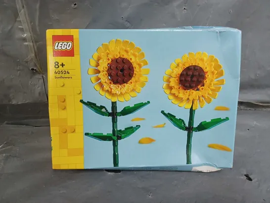 BOXED LEGO SUNFLOWERS - 40524