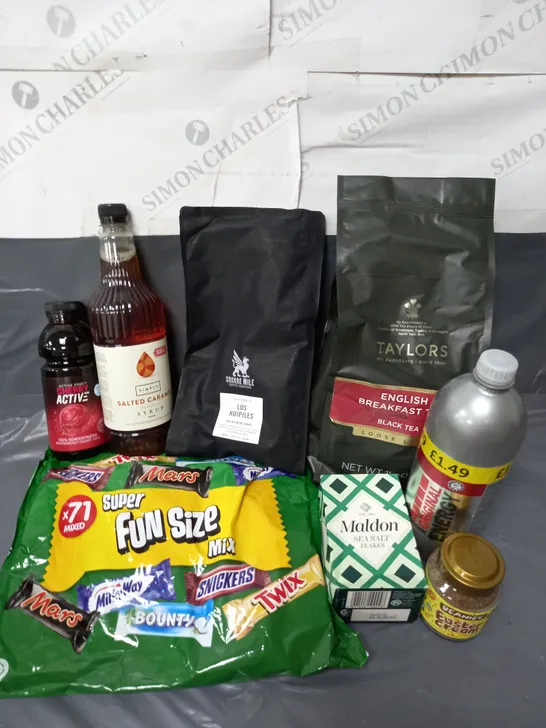 APPROXIMATELY 10 ASSORTED FOOD & DRINK ITEMS TO INCLUDE - SIMPLY SALTED CARAMEL SYRUP - MALDON SEA SALT FLAKES - SQUARE MILE LOS HUIPILES COFFEE BEANS - ETC