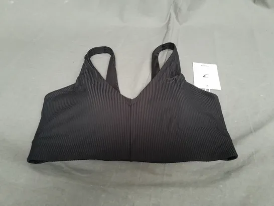 GYMSHARK RIBBED SPORTS BRA IN BLACK - MEDIUM