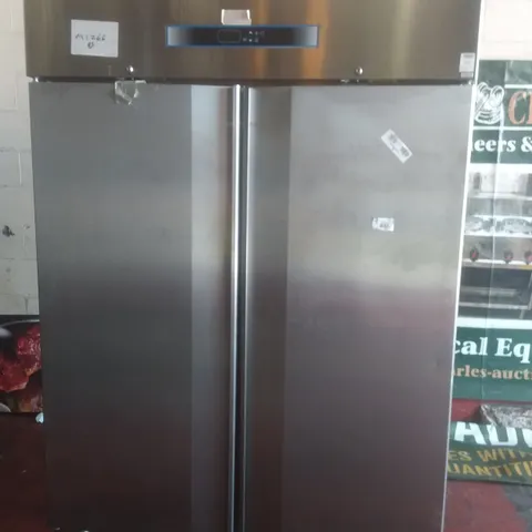 LARGE DISPLAY FRIDGE 