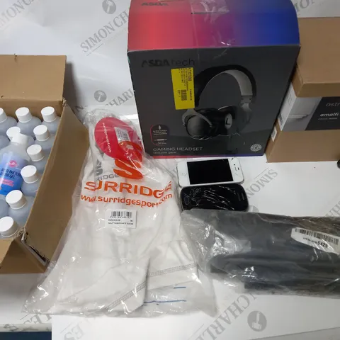 LOT OF 16 ASSORTED ITEMS TO INCLUDE MULTIPLE ANTI BACTERIAL HAND GELS, GAMING HEADSET, SURRIDGESPORTS WHITE TEE AND GEORGE FORMAN GRILL / COLLECTION ONLY
