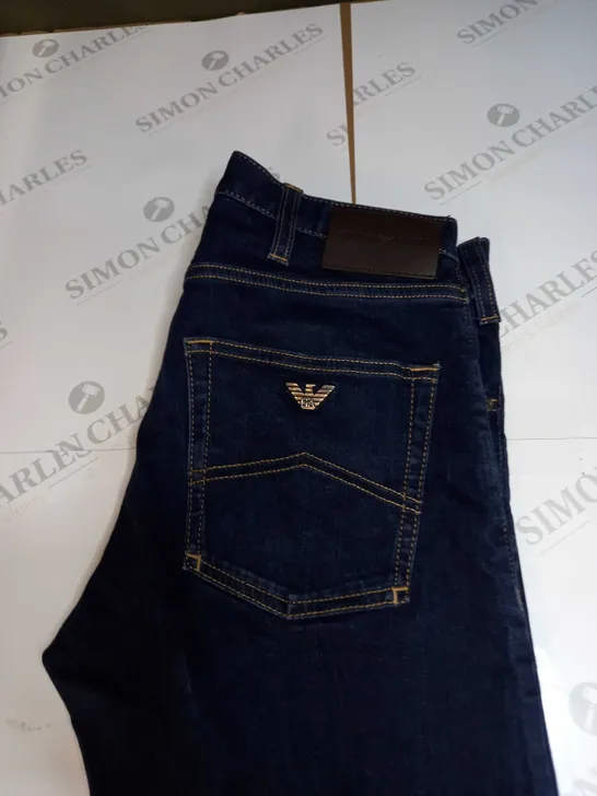 EMPORIO ARMANI DARK DENIM JEANS SIZE W28 L32