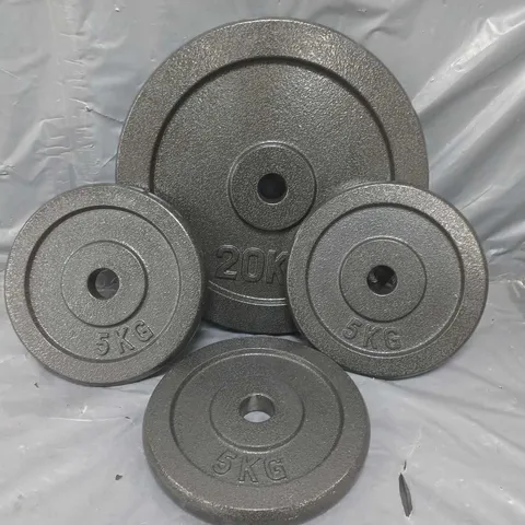 4 METAL BARBELL PLATES TO INCLUDE 1 20kg, 3 5kg - COLLECTION ONLY