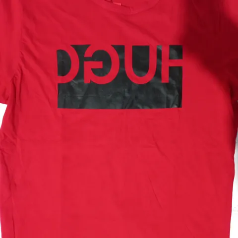 HUGO BOSS T-SHIRT IN RED SIZE XL