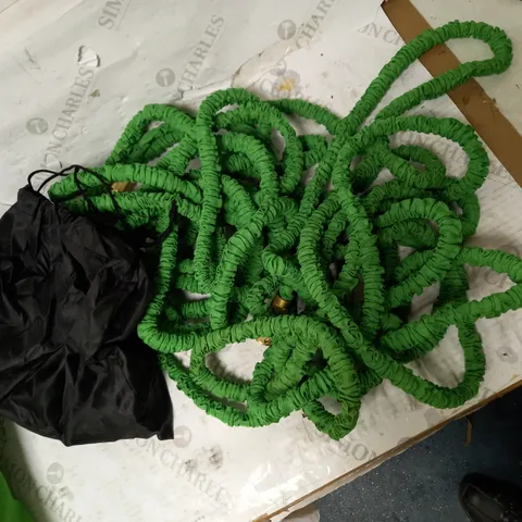 GREEN EXTENDABLE HOSE