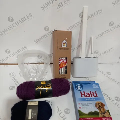 BOX OF APPROXIMATELY 10 ITEM TO INCLUDE MCDONALDS CUP, TOILET BRUSH, HEADCOLLAR ETC