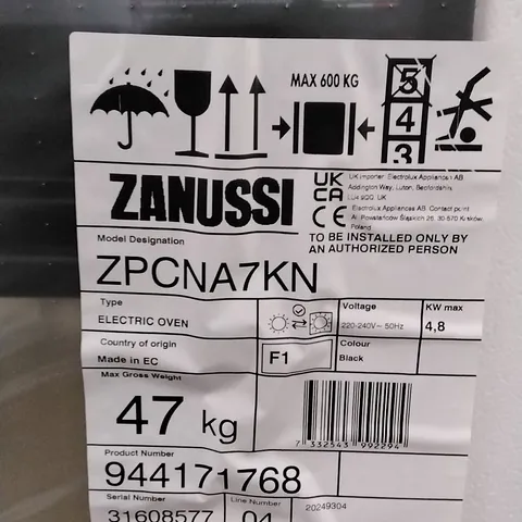 ZANUSSI ZPCNA7KN OVEN RRP £542.00