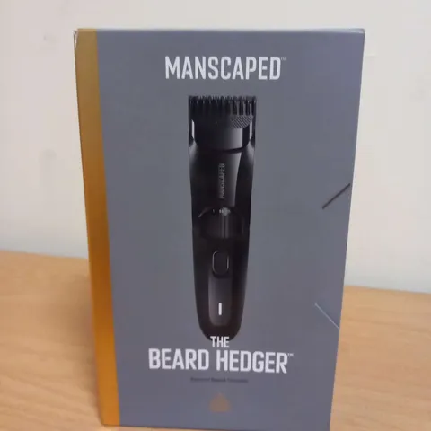 BOXED MANSCAPED THE BEARD HEDGER