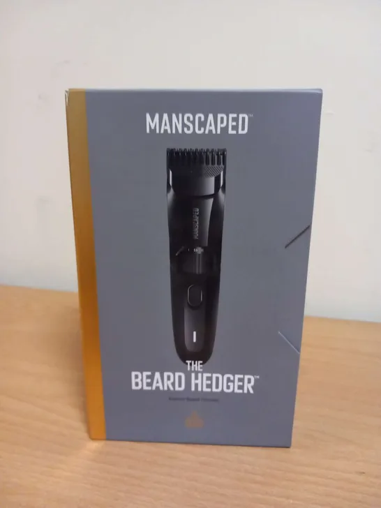 BOXED MANSCAPED THE BEARD HEDGER