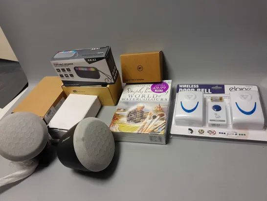 LOT OF HOUSEHOLD ITEMS TO INCLUDE AKAI PORTABLE SPEAKER WITH LED LIGHT DISPLAY, ETC