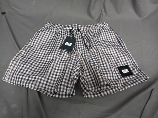 WEEKEND OFFENDER SWIMMING SHORTS SIZE S