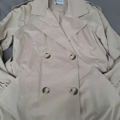 BERSHKA COAT SIZE S 