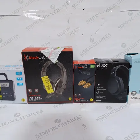 BOX OF APPROX 20 ASSORTED ITEMS TO INCLUDE -PORTABLE AM/FM RADIO - BLACKWEB GAMING HEADSET - BLACKWEB 3.6M HDMI CABLE ECT