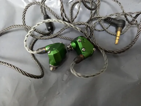 BOXED CAMPFIRE AUDIO ANDROMEDA EARPHONES	HI FIDELITY IN-EAR MONITORS