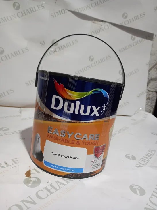 DULUX EASYCARE PURE BRILLIANT WHITE MATT EMULSION PAINT, 2.5L