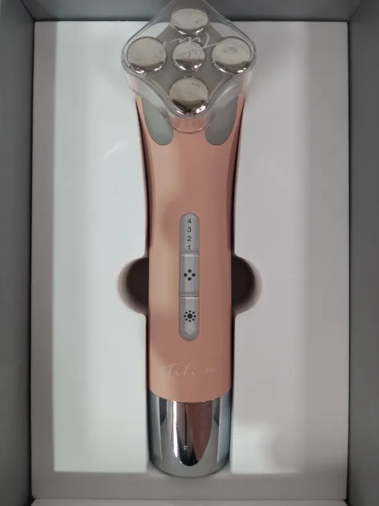 TILI PRO ANTI-AGEING FIRMING FACE TOOL