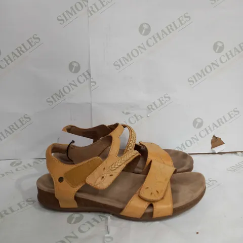 EARTH ORIGINS AMBER SANDALS SIZE UK 8