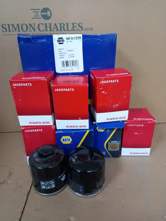 BOX OF APPROX. 10 AIR OIL FILTERS FROM NAPA AND JAKOPARTS 