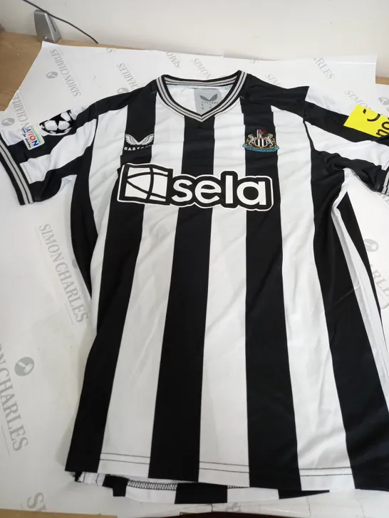 CASTORE NEWCASTLE 2023/24 HOME SHIRT - UK LARGE