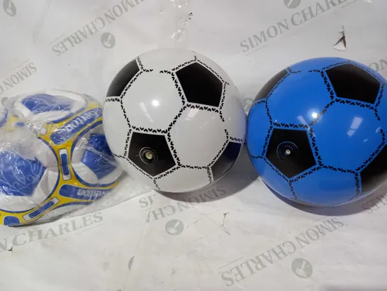 BOX OF APPROXIMATELY 5 ASSORTED TOYS AND GAMES TO INCLUDE SHOOT SIZE 5 FLY AWAY FOOTBALL IN WHITE, SHOOT SIZE 5 FLY AWAY FOOTBALL IN BLUE, EVERTON FOOTBALL, ETC