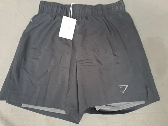 GYM SHARK SLIM FIT SPORT 7' 2-IN-1 SHORTS IN BLACK/GREY SIZE MEDIUM