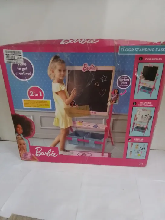 BOXED BARBIE WOODEN ROTATING FLOOR STANDING EASEL CHALKBOARD