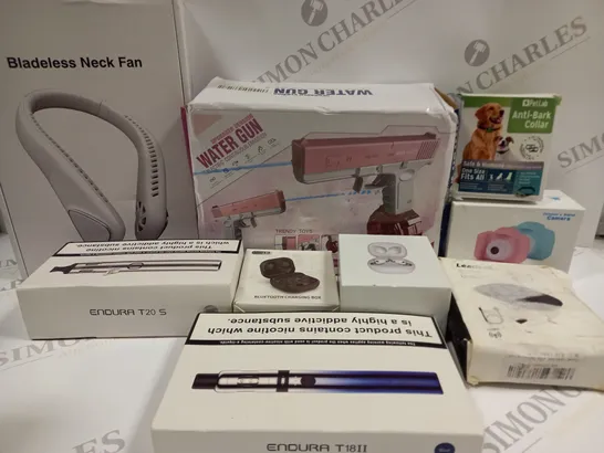 BOX OF APPROX 8 ASSORTED HOUSEHOLD ITEMS TO INCLUDE NECK FAN, ANTI-BARK COLLAR, ENDURA T18II VAPE SYSTEM, ETC