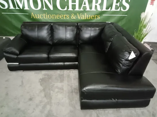 GLOSS BLACK CHAISE CORNER SOFA WITH CHROME DETAILS