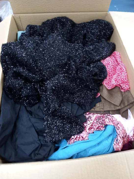 LARGE QUANTITY OF ASSORTED CLOTHING ITEMS TO INCLUDE BRANDY MELVILLE AND ASOS