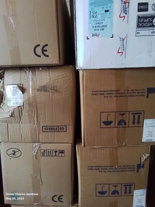 PALLET OF APPROXIMATELY 810 ASSORTED BRAND NEW MEDICAL ITEMS TO INCLUDE - DISPACK REINFORCED SURGICAL GOWNS LARGE - POWDER FREE GLOVES SMALL - MEDCARE LAMINATED GOWN XL ETC