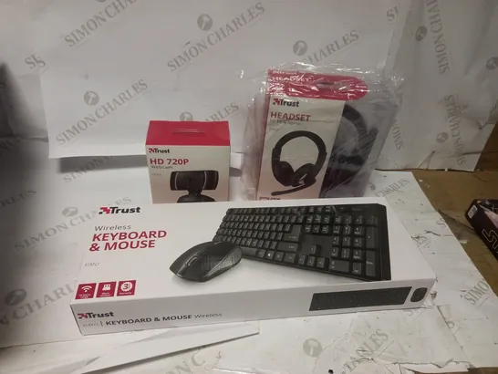 TRUST QOBY 4IN1 HOME OFFICE BUNDLE, KEYBOARD, MOUSE, HEADSET AND WEBCAM