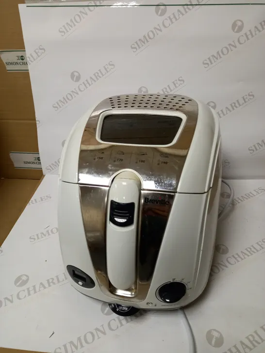 BREVILLE EASY CLEAN DIGITAL FRYER 