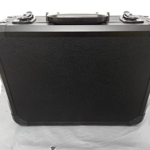 MARSHALL EQUIPMENT CASE