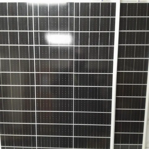 BOXED ECO-WORTHY HIGH-EFFICIENCY SOLAR MODULE - COLLECTION ONLY 