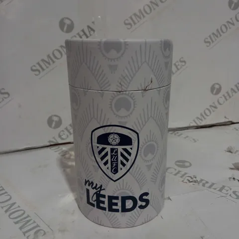 LEEDS TEAM CUP OFFICIAL 