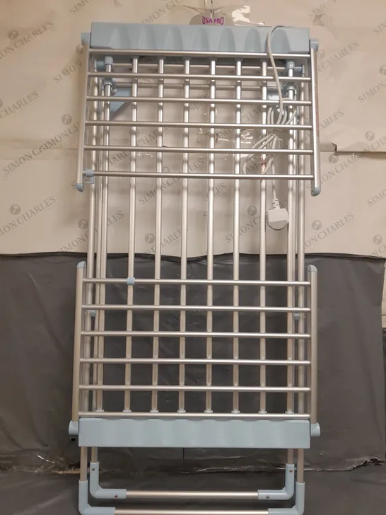 BOXED HEATED DRYING RACK 