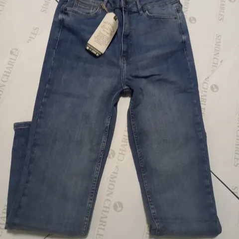 FAT FACE BLUE DENIM JEANS SIZE 12R 