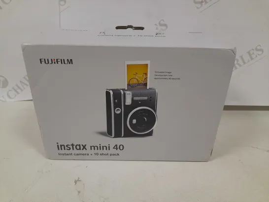 BOXED FUJIFILM INSTAX MINI 40 INSTANT CAMERA