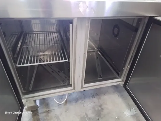 THREE DOOR CHILLER COUNTER