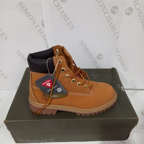 BOXED PAIR OF TIMBERLAND BOOTS SIZE 4